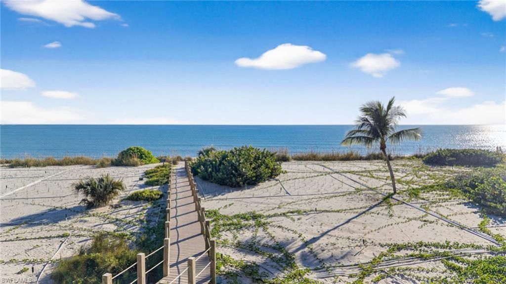 2659 W Gulf Dr, Unit C201, Sanibel, FL 33957 Photo