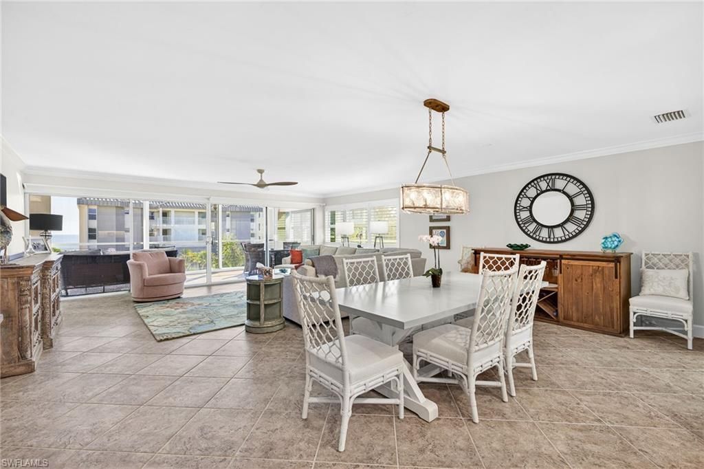 2659 W Gulf Dr, Unit C201, Sanibel, FL 33957 Photo