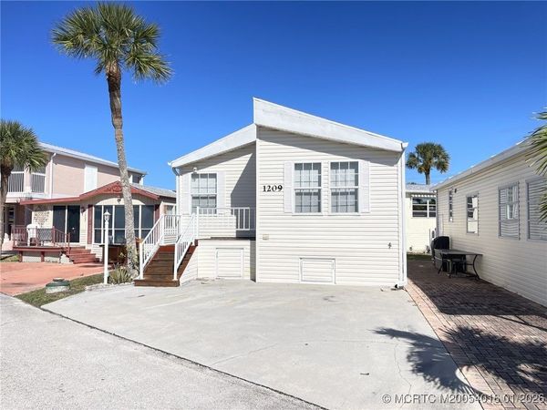 1209 Nettles Boulevard, Jensen Beach, FL 34957
