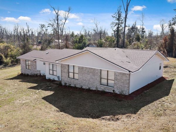 4343 Angela Drive, Marianna, FL 32446