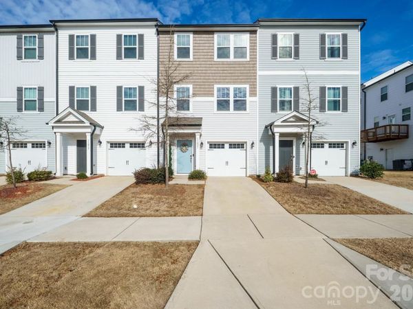 11021 Woodland Creek Way, Charlotte, NC 28262