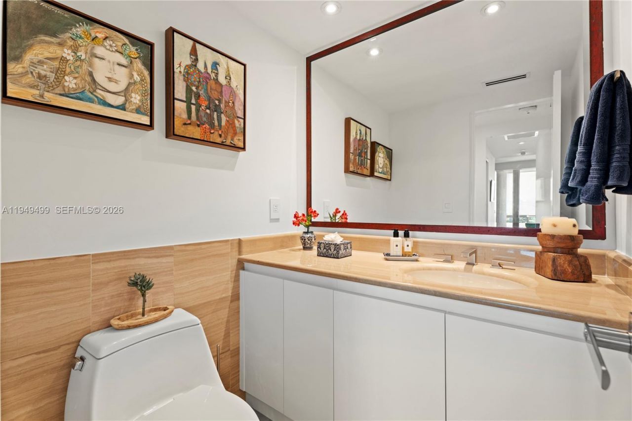 1643 Brickell Ave, Unit 2506, Miami, FL 33129 Photo