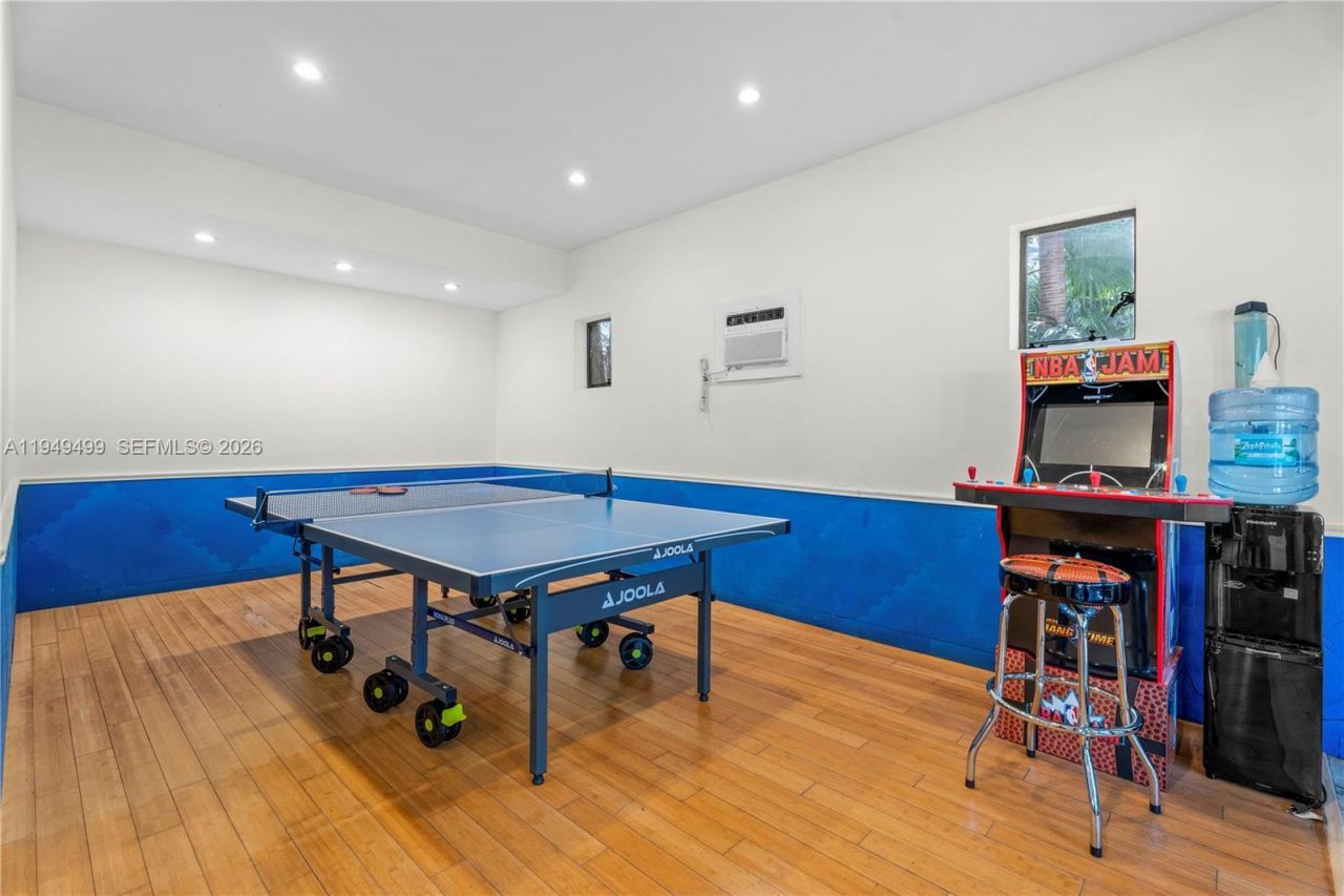 1643 Brickell Ave, Unit 2506, Miami, FL 33129 Photo