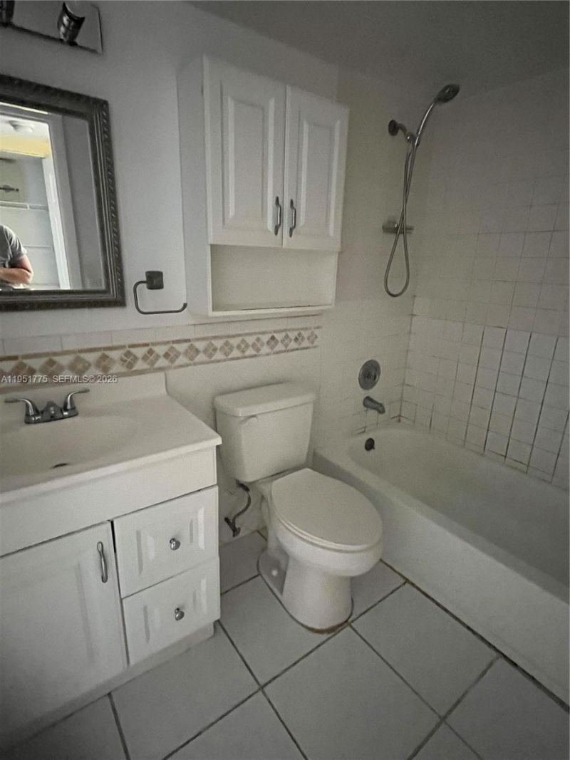 10009 Winding Lake Rd, Unit 106, Sunrise, FL 33351 Photo