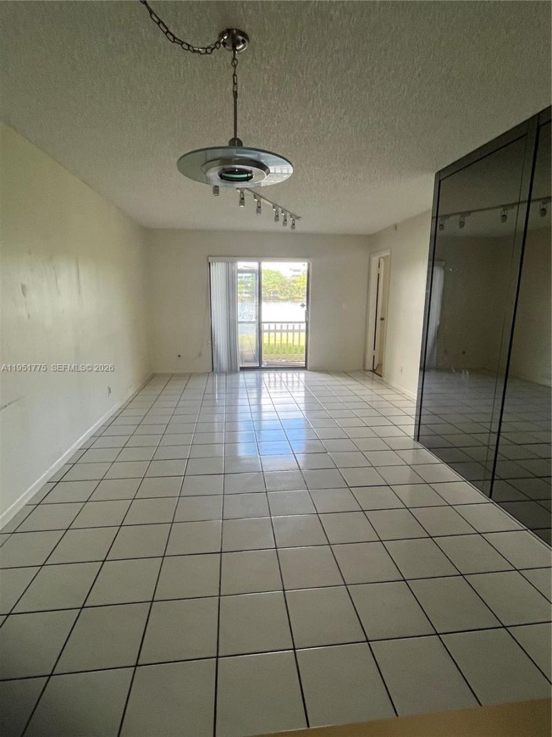 10009 Winding Lake Rd, Unit 106, Sunrise, FL 33351 Photo