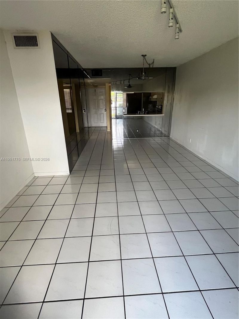 10009 Winding Lake Rd, Unit 106, Sunrise, FL 33351 Photo