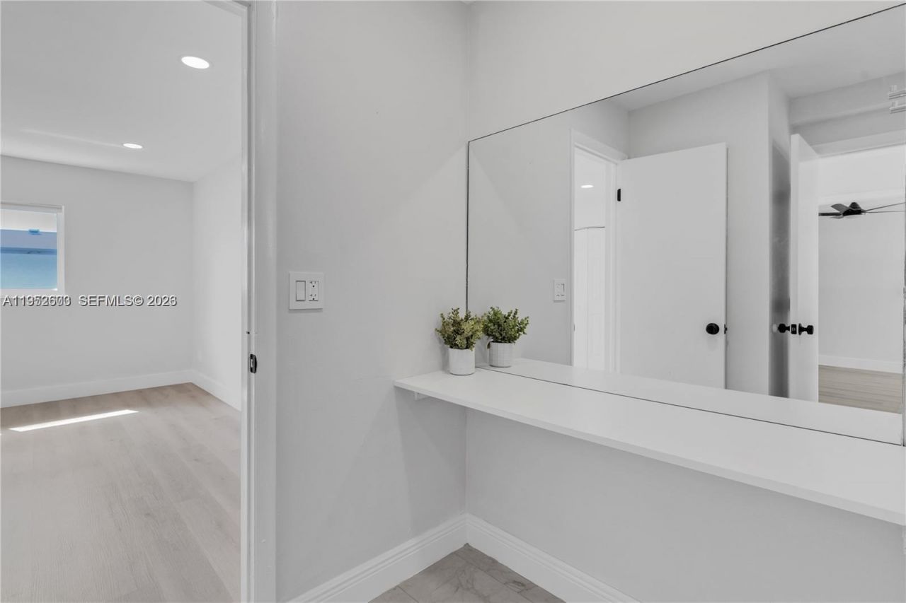 6949 SW 110th Ct, Unit 6949, Miami, FL 33173 Photo