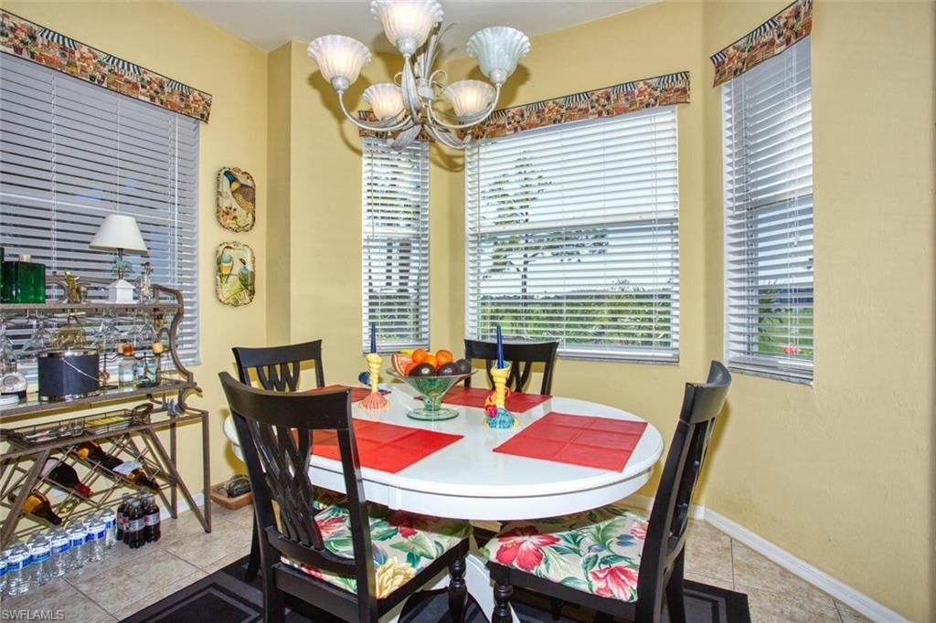 8066 Queen Palm Ln, Unit 513, Fort Myers, FL 33966 Photo