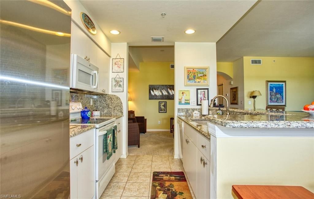 8066 Queen Palm Ln, Unit 513, Fort Myers, FL 33966 Photo