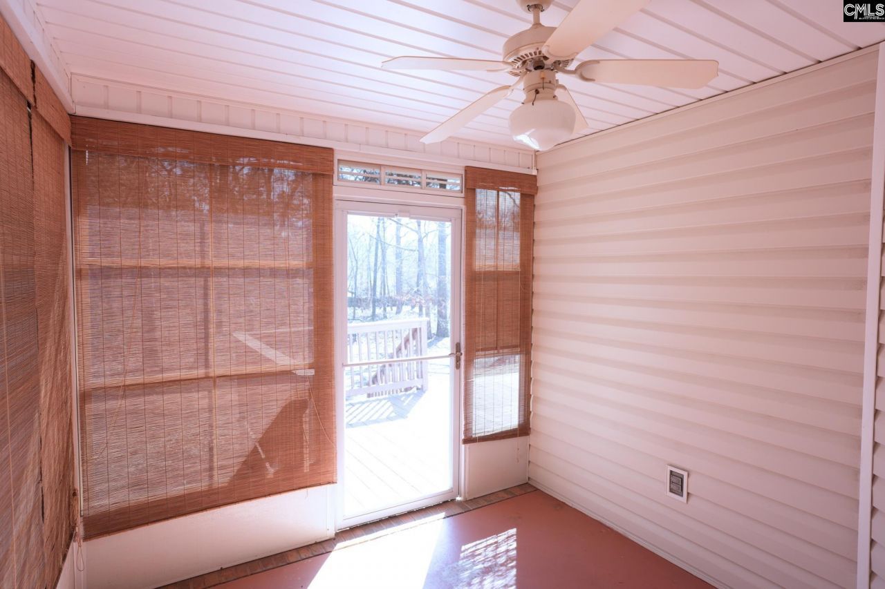 37 Summerset Court Photo 9