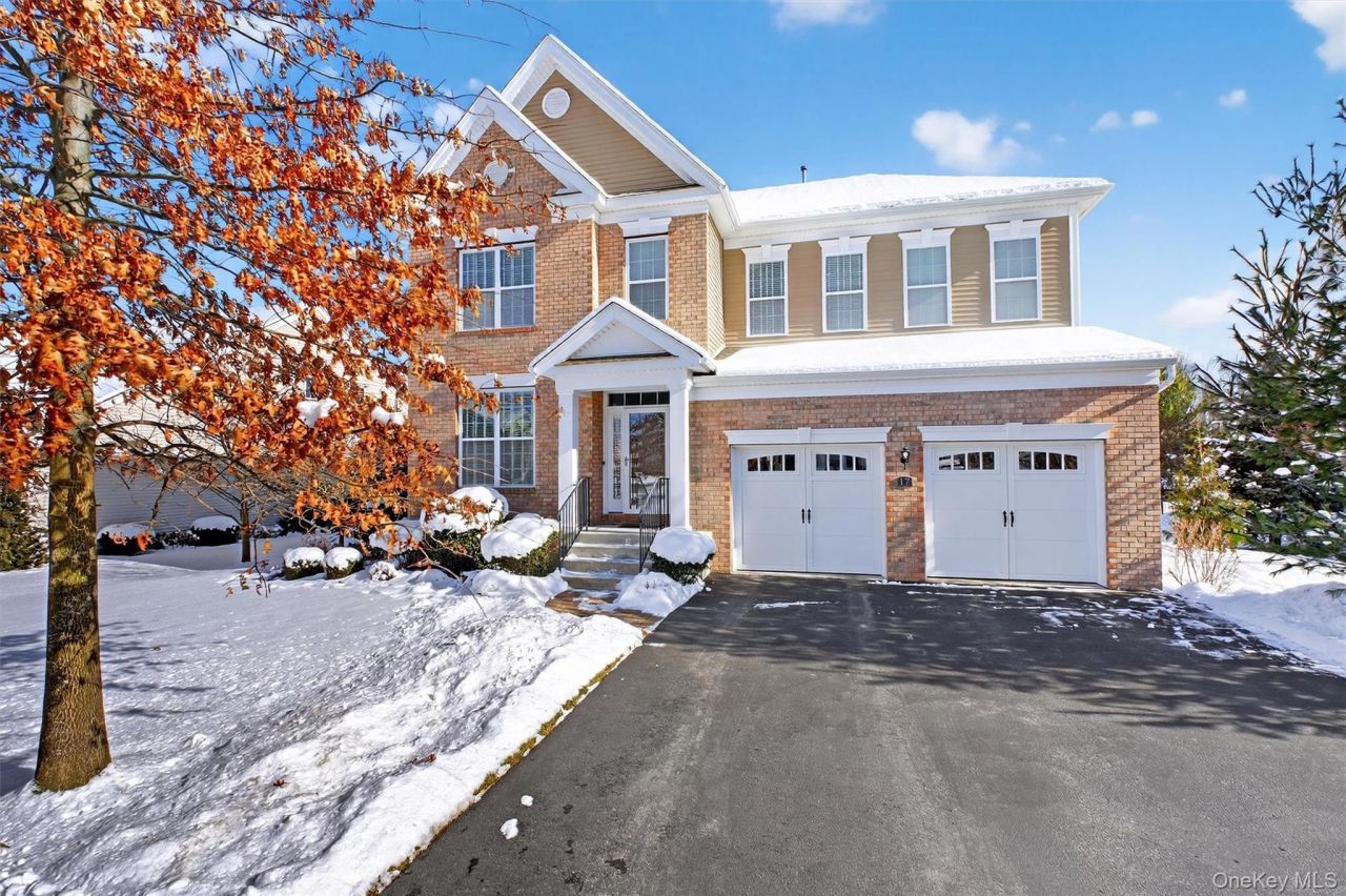 17 Tompkins Lane, Hopewell Junction, NY 12533 Main Photo