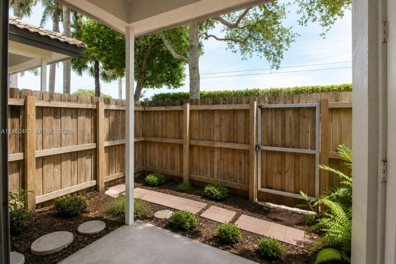 2306 SE 23rd Rd, Unit 2306, Homestead, FL 33035 Photo