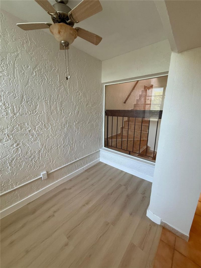 10641 SW 108th Ave, Unit 3I, Miami, FL 33176 Photo