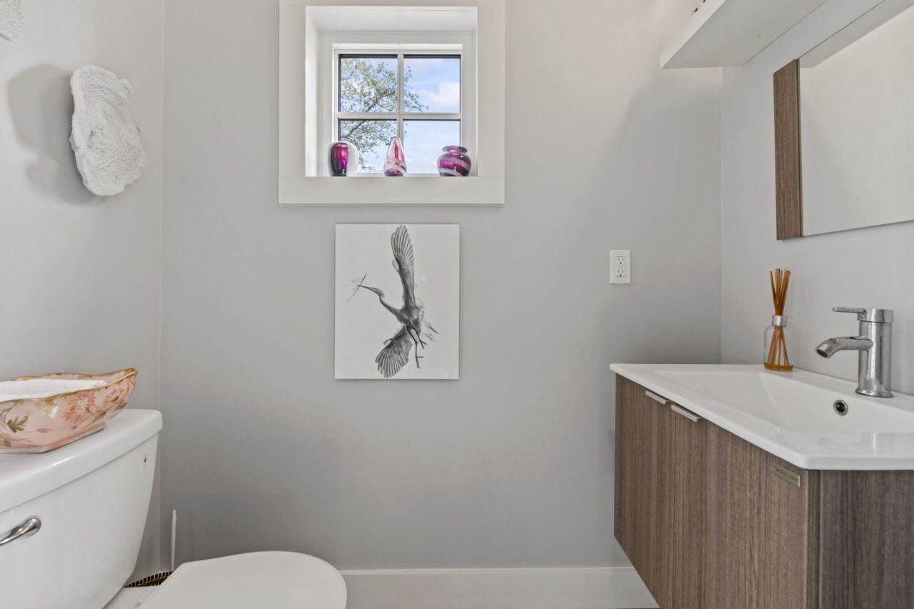 329 Kaufman St. Photo 17