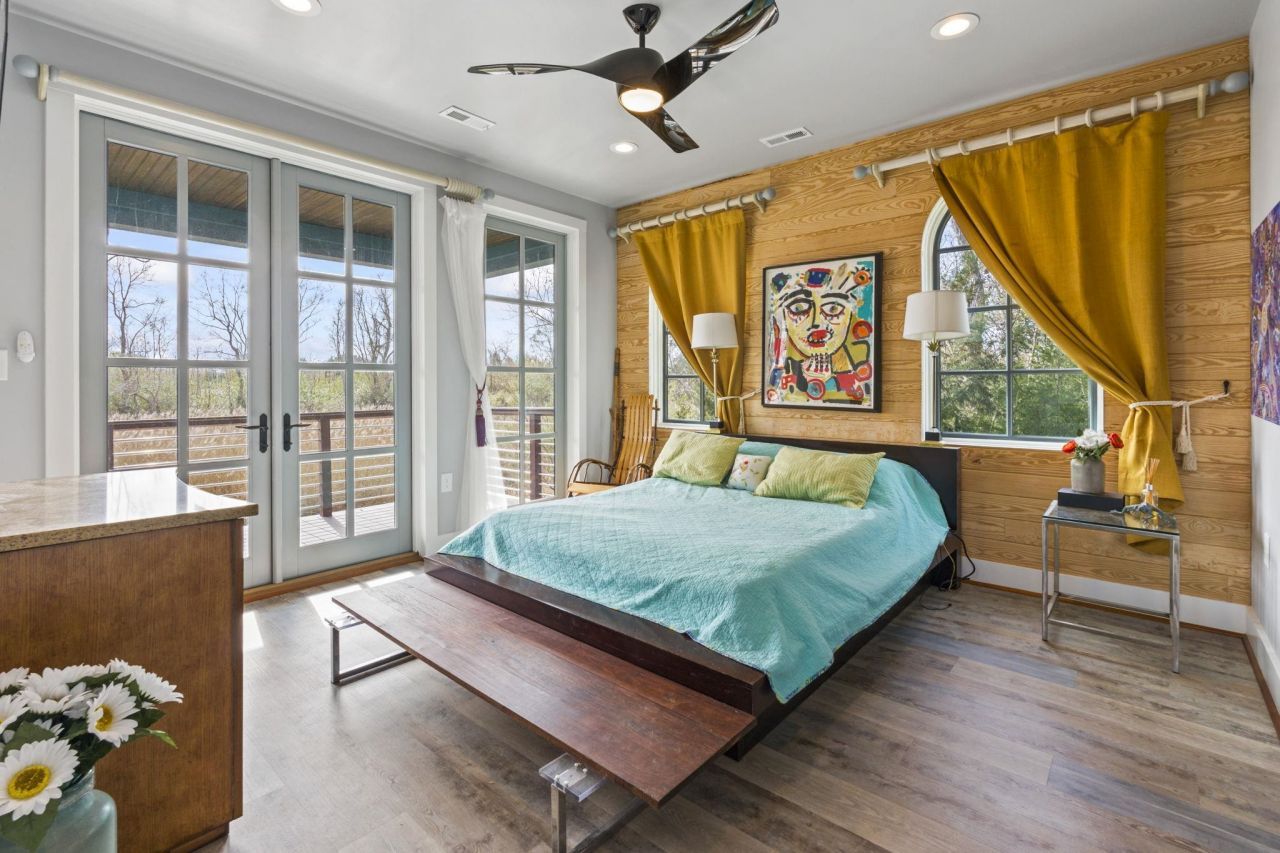 329 Kaufman St. Photo 18