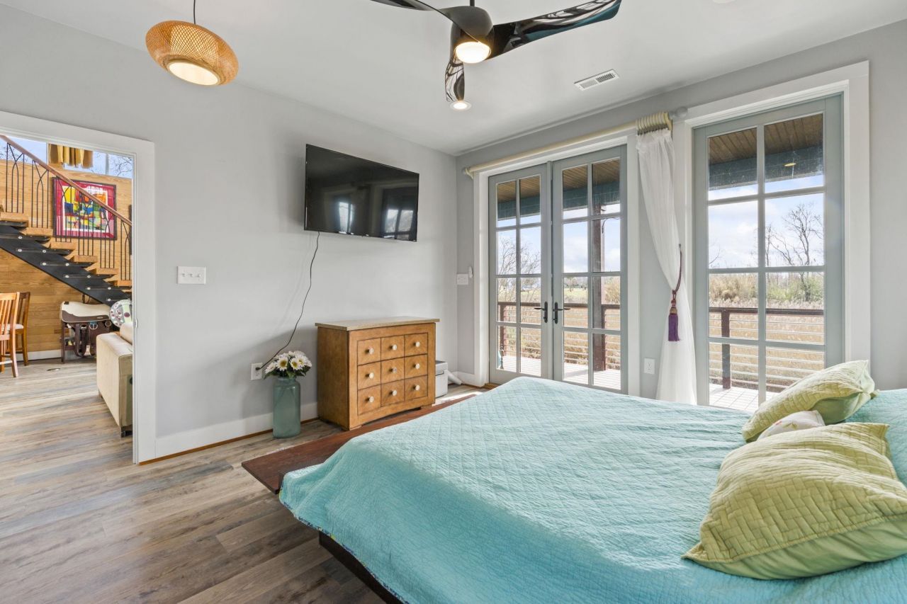 329 Kaufman St. Photo 19