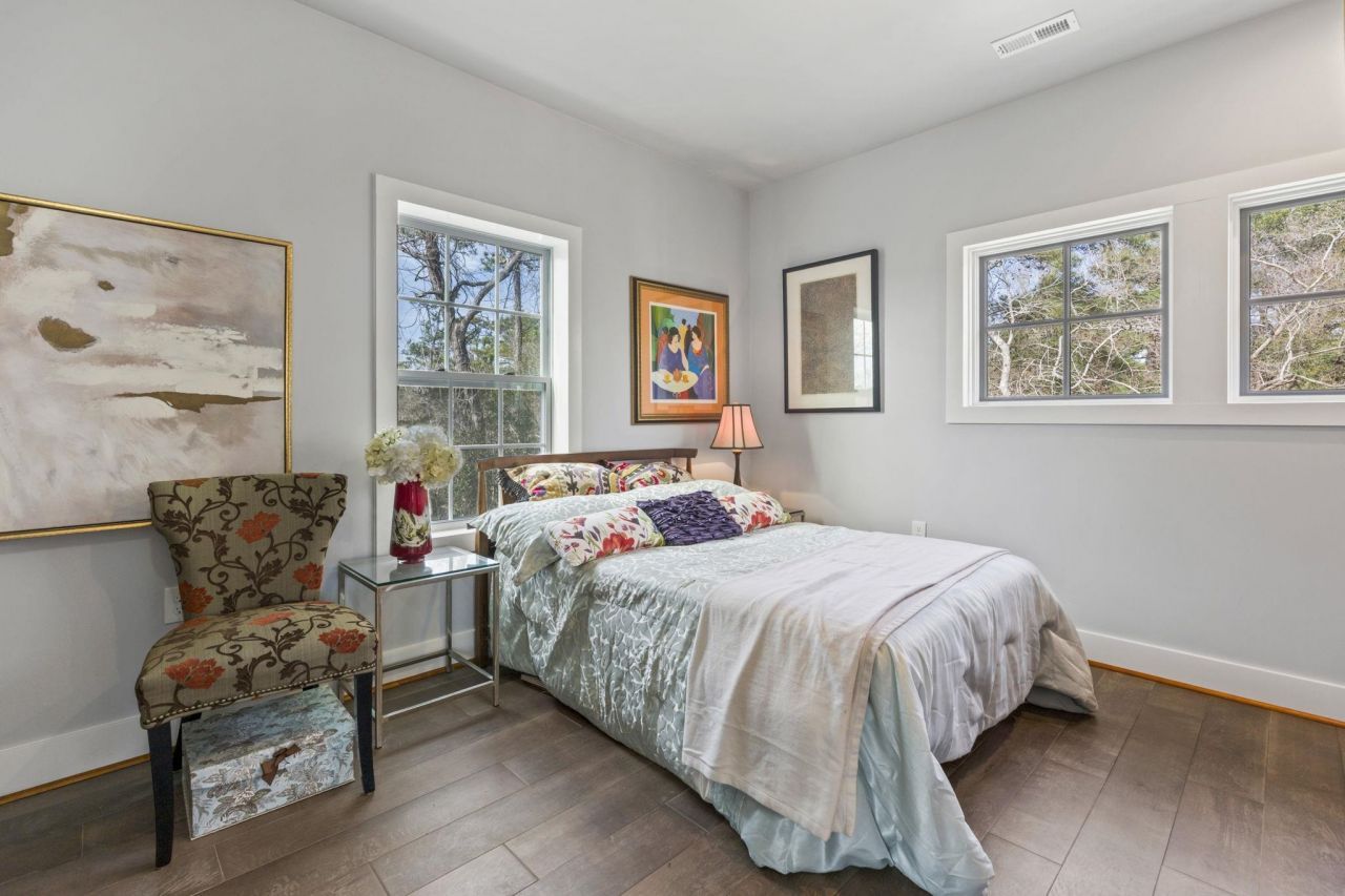 329 Kaufman St. Photo 25