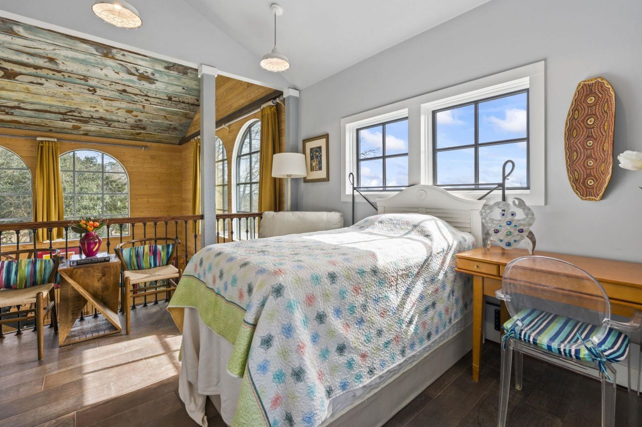 329 Kaufman St. Photo 30