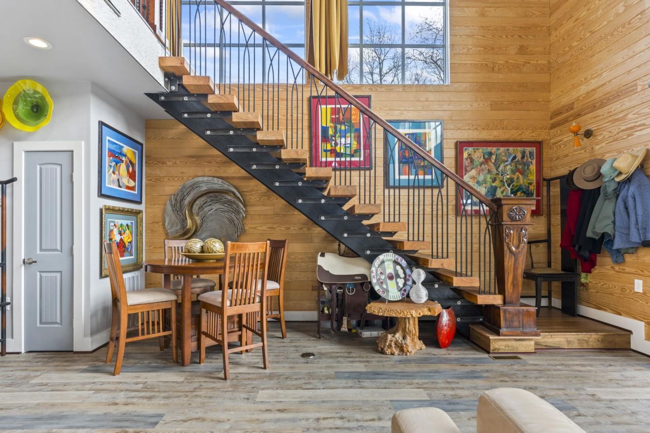 329 Kaufman St. Photo 9