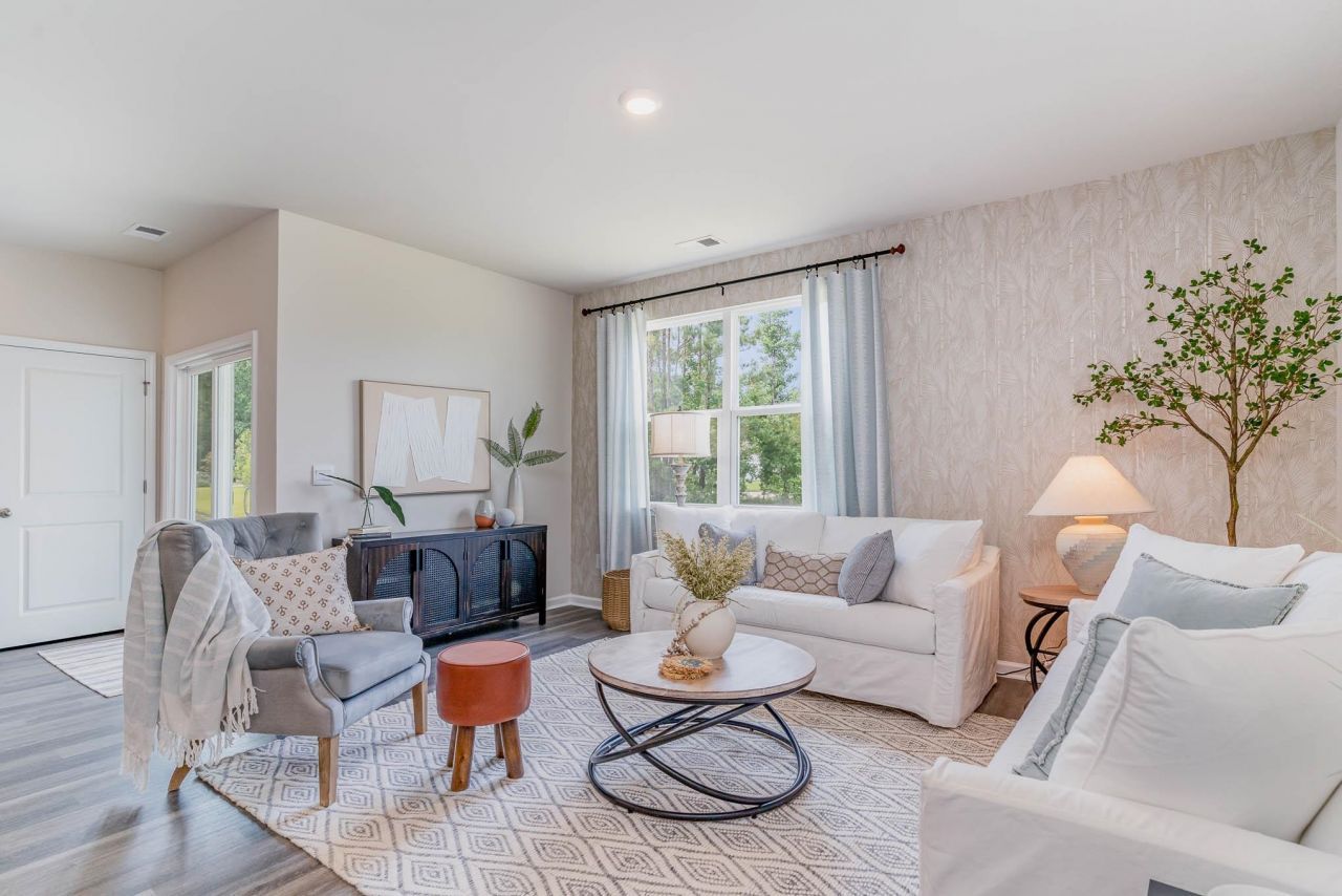 454 Blissful Dr Photo 10