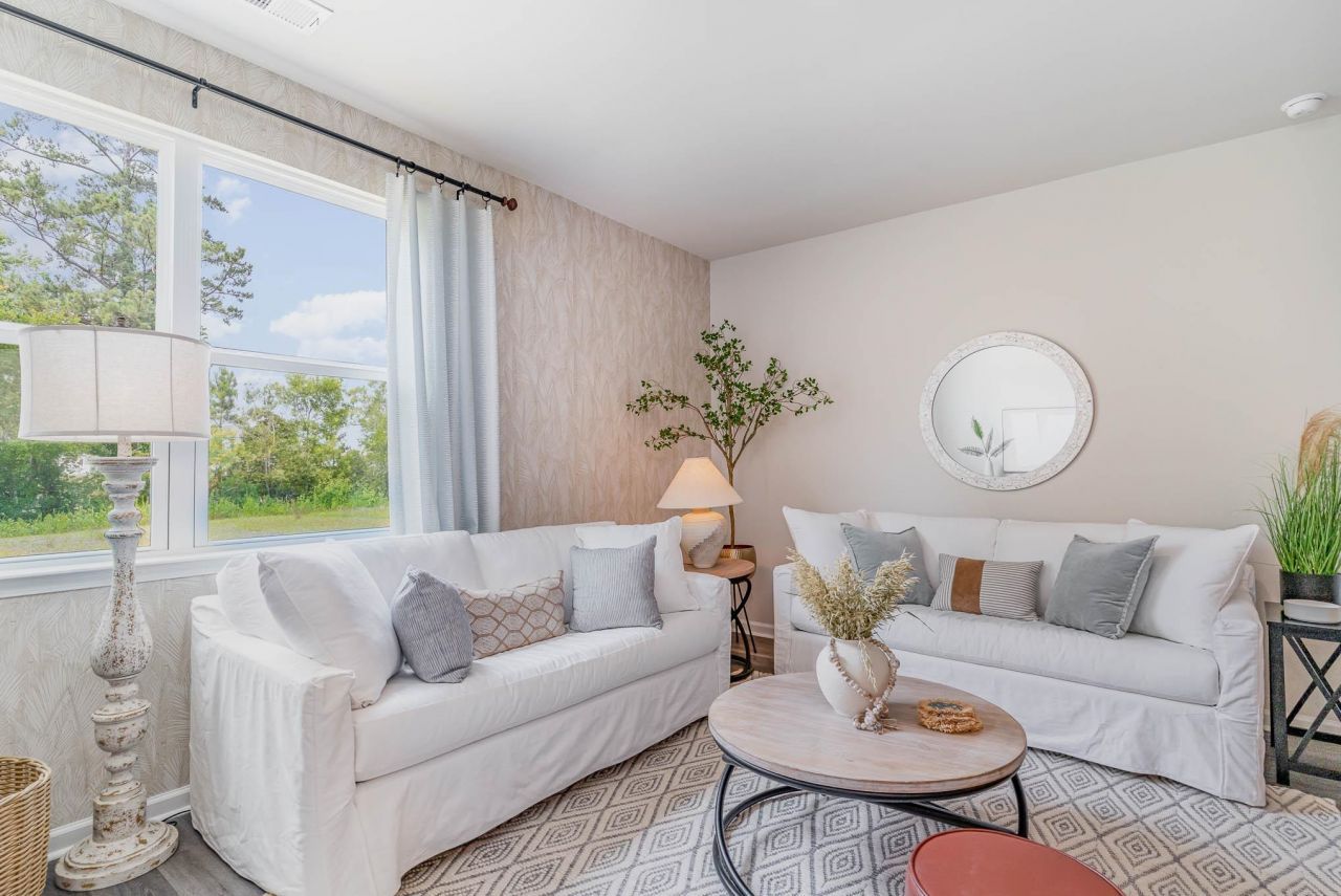 454 Blissful Dr Photo 11