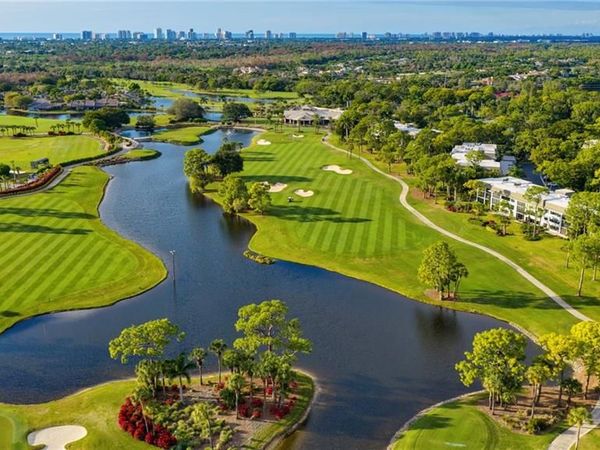 1014 Wildwood LN, Unit 1014, NAPLES, FL 34105