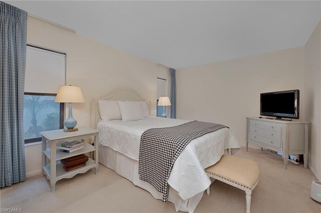 1014 Wildwood Ln, Unit 1014, Naples, FL 34105 Photo