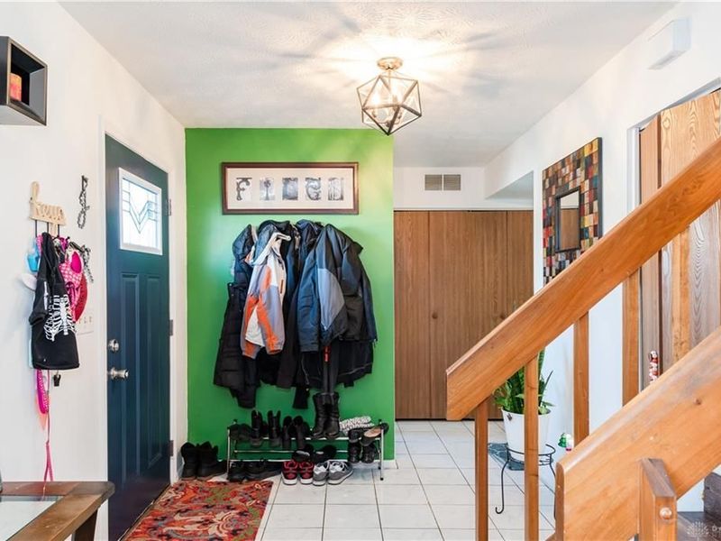 5686 Firegate Court, Huber Heights, OH 45424 Photo 5