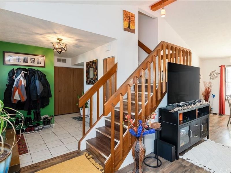 5686 Firegate Court, Huber Heights, OH 45424 Photo 9