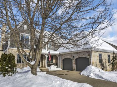 749 Covered Bridge Drive, Delaware, OH 43015