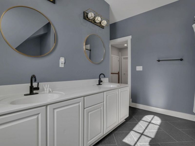 749 Covered Bridge Drive, Delaware, OH 43015 Photo 48