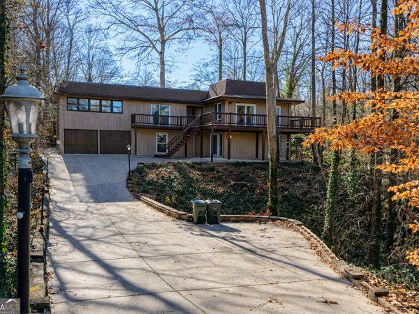 3926 Clubland Drive, Marietta, GA 30068