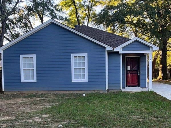 5 E BYFIELD DR, Memphis, TN 38109