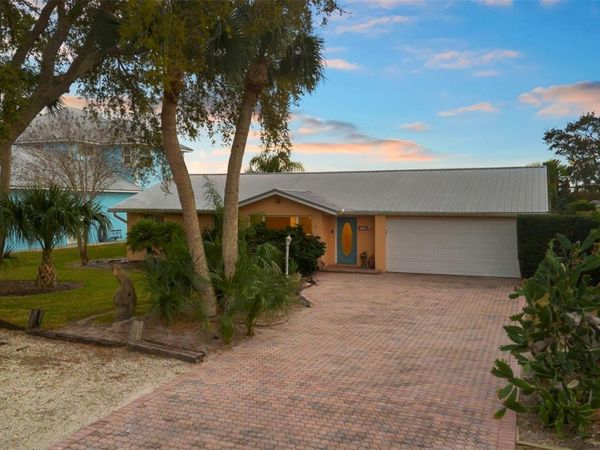 33 CUNNINGHAM DRIVE, NEW SMYRNA BEACH, FL 32168