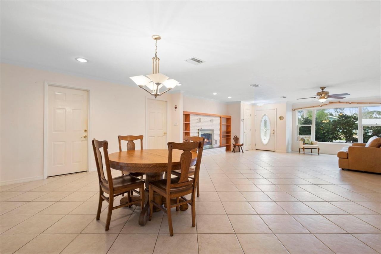 33 Cunningham Drive, New Smyrna Beach, FL 32168 Photo