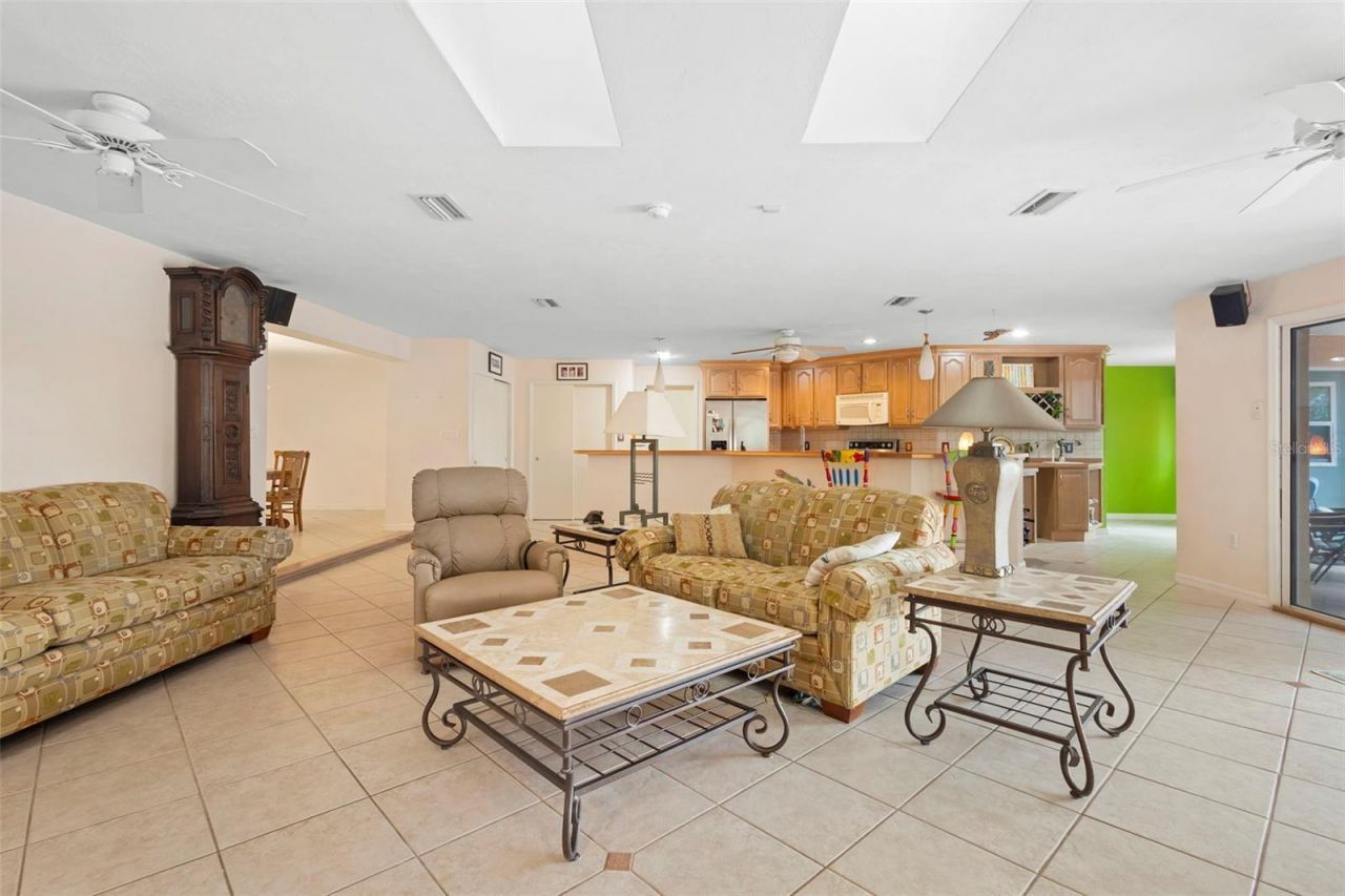 33 Cunningham Drive, New Smyrna Beach, FL 32168 Photo