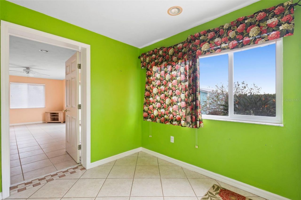 33 Cunningham Drive, New Smyrna Beach, FL 32168 Photo