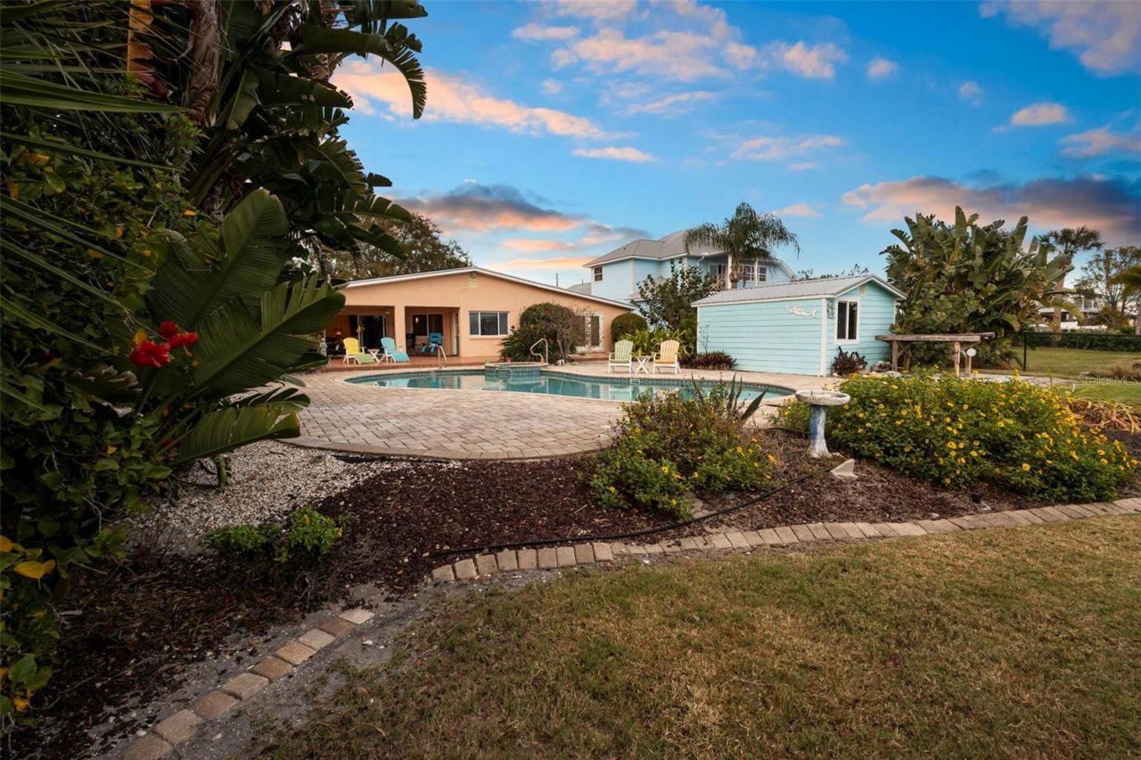 33 Cunningham Drive, New Smyrna Beach, FL 32168 Photo