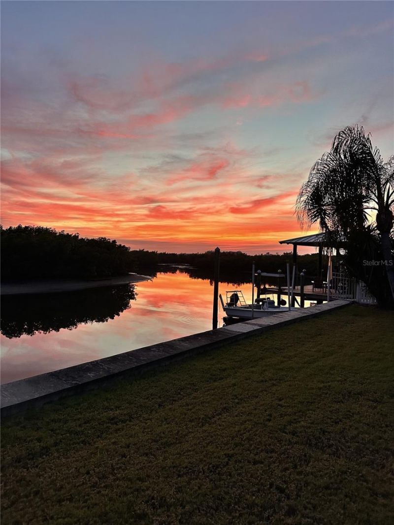 33 Cunningham Drive, New Smyrna Beach, FL 32168 Photo