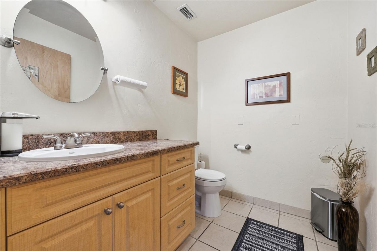 4909 NW 27th Court, Unit B, Gainesville, FL 32606 Photo