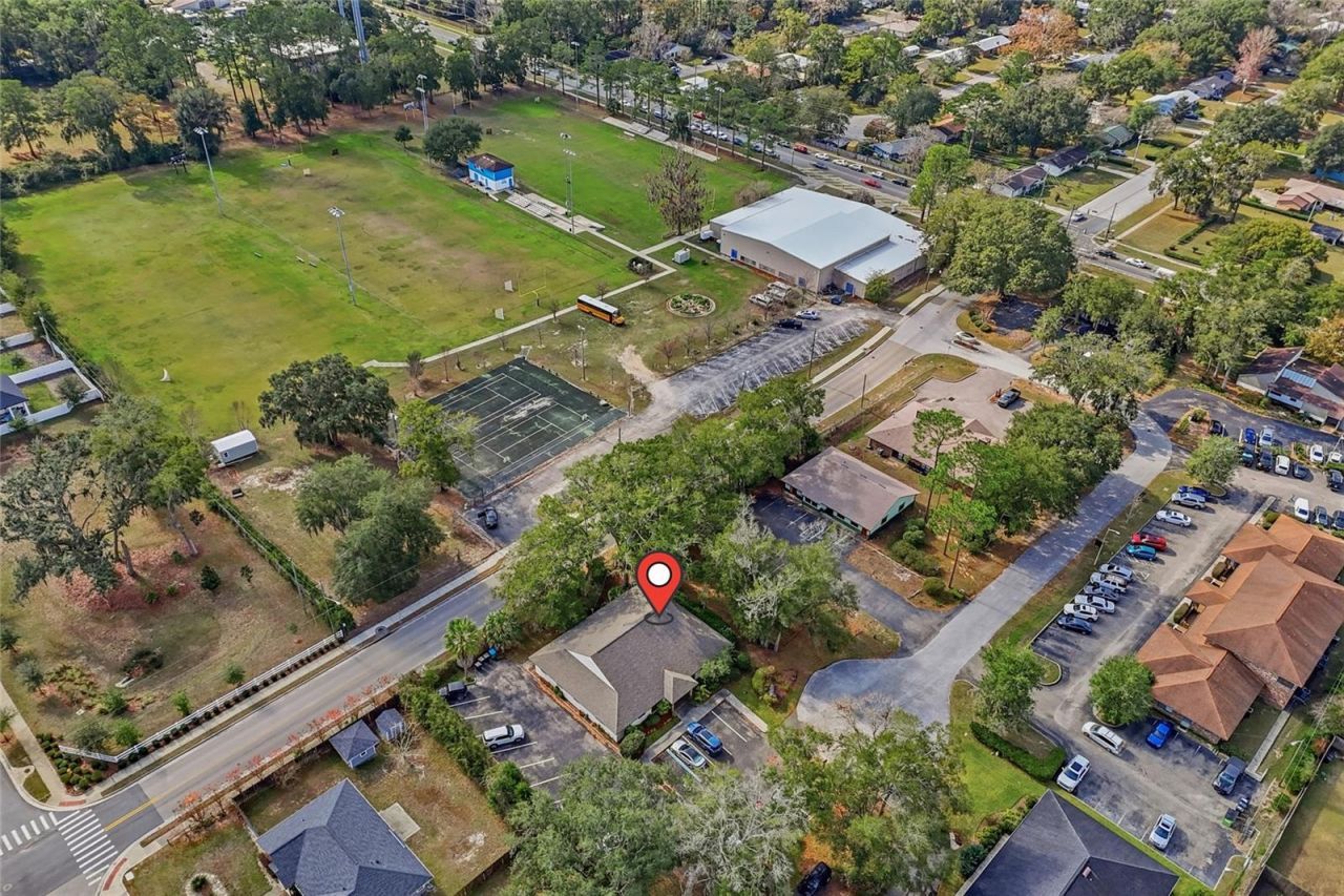 4909 NW 27th Court, Unit B, Gainesville, FL 32606 Photo