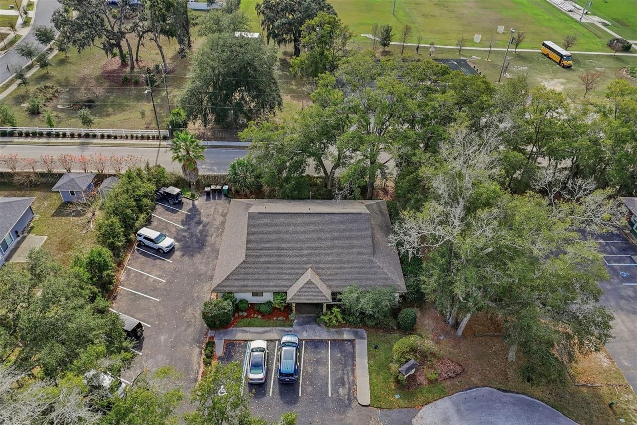 4909 NW 27th Court, Unit B, Gainesville, FL 32606 Photo