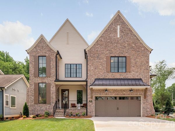 700 Mcalway Road, Charlotte, NC 28211