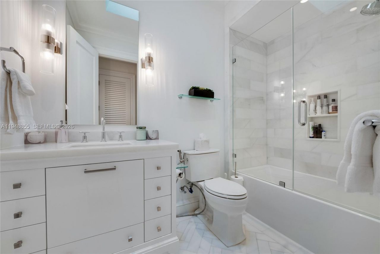 2615 Anderson Rd , Coral Gables, FL 33134 Photo