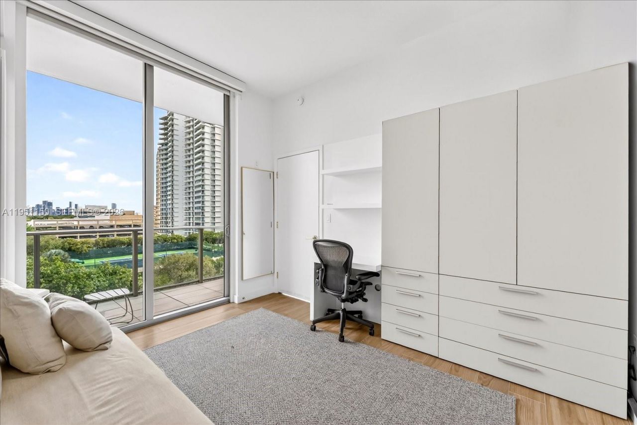 2678 Tigertail Ave , Unit 604, Miami, FL 33133 Photo