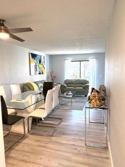 10405 Sunrise Lakes Blvd, Unit 202, Sunrise, FL 33322 Photo