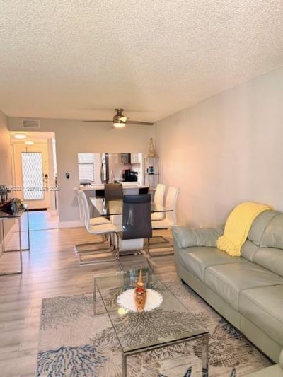 10405 Sunrise Lakes Blvd, Unit 202, Sunrise, FL 33322 Photo