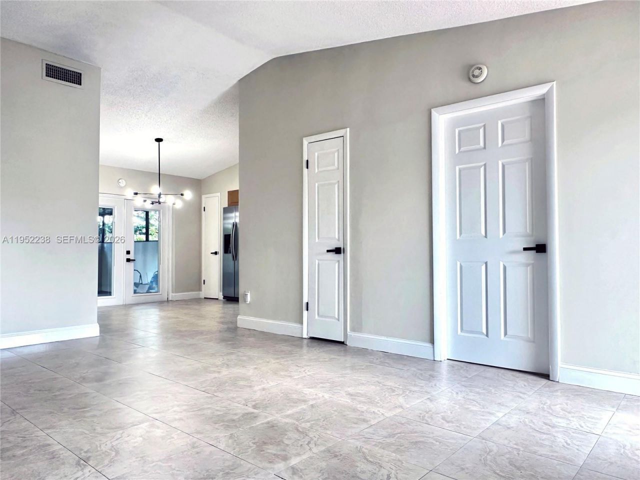 11117 SW 122nd Ct, Miami, FL 33186 Photo