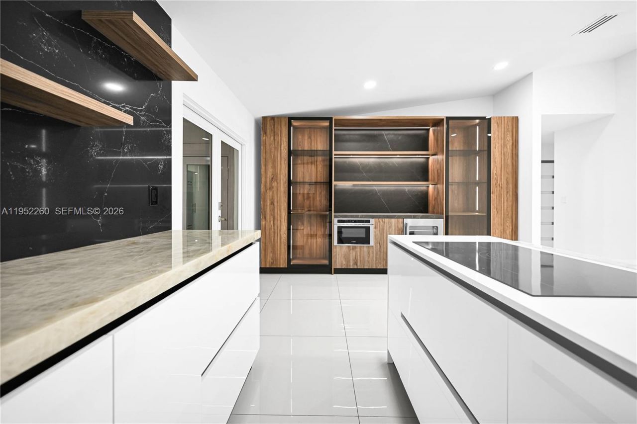 13284 SW 39th Street, Miami, FL 33175 Photo