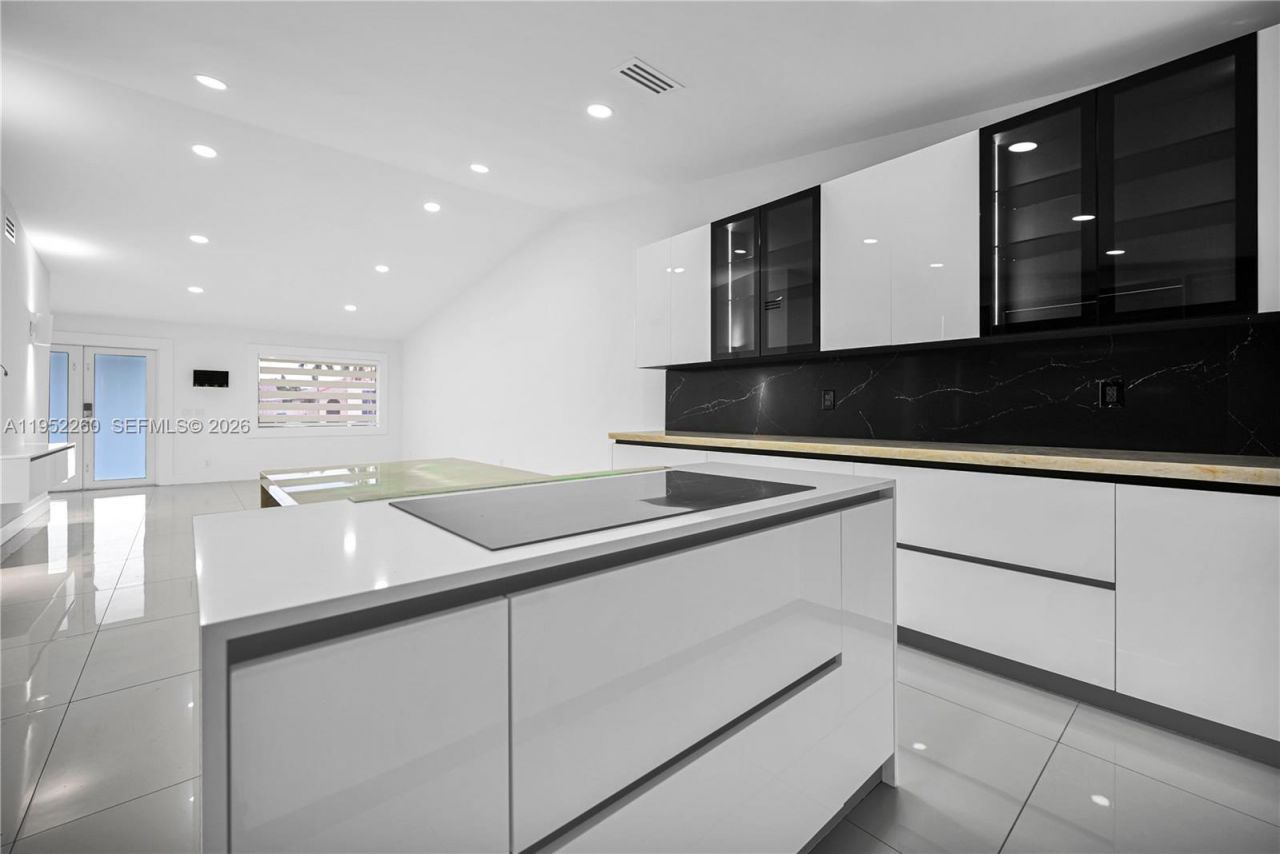 13284 SW 39th Street, Miami, FL 33175 Photo